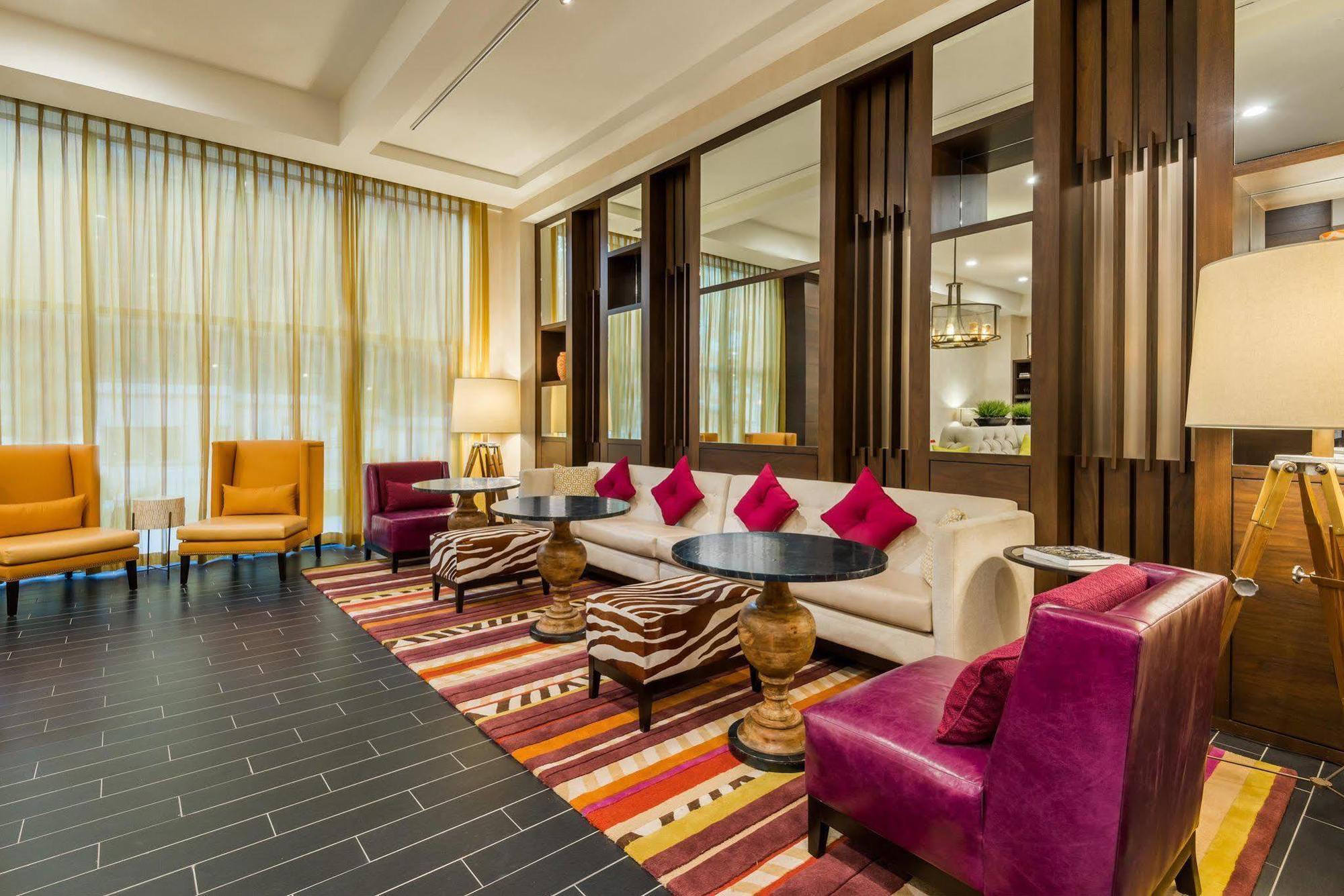 โฮม 2 สวีท บาย ฮิลตัน แอตแลนตา ดาวน์ทาวน์ Hotel ภายนอก รูปภาพ