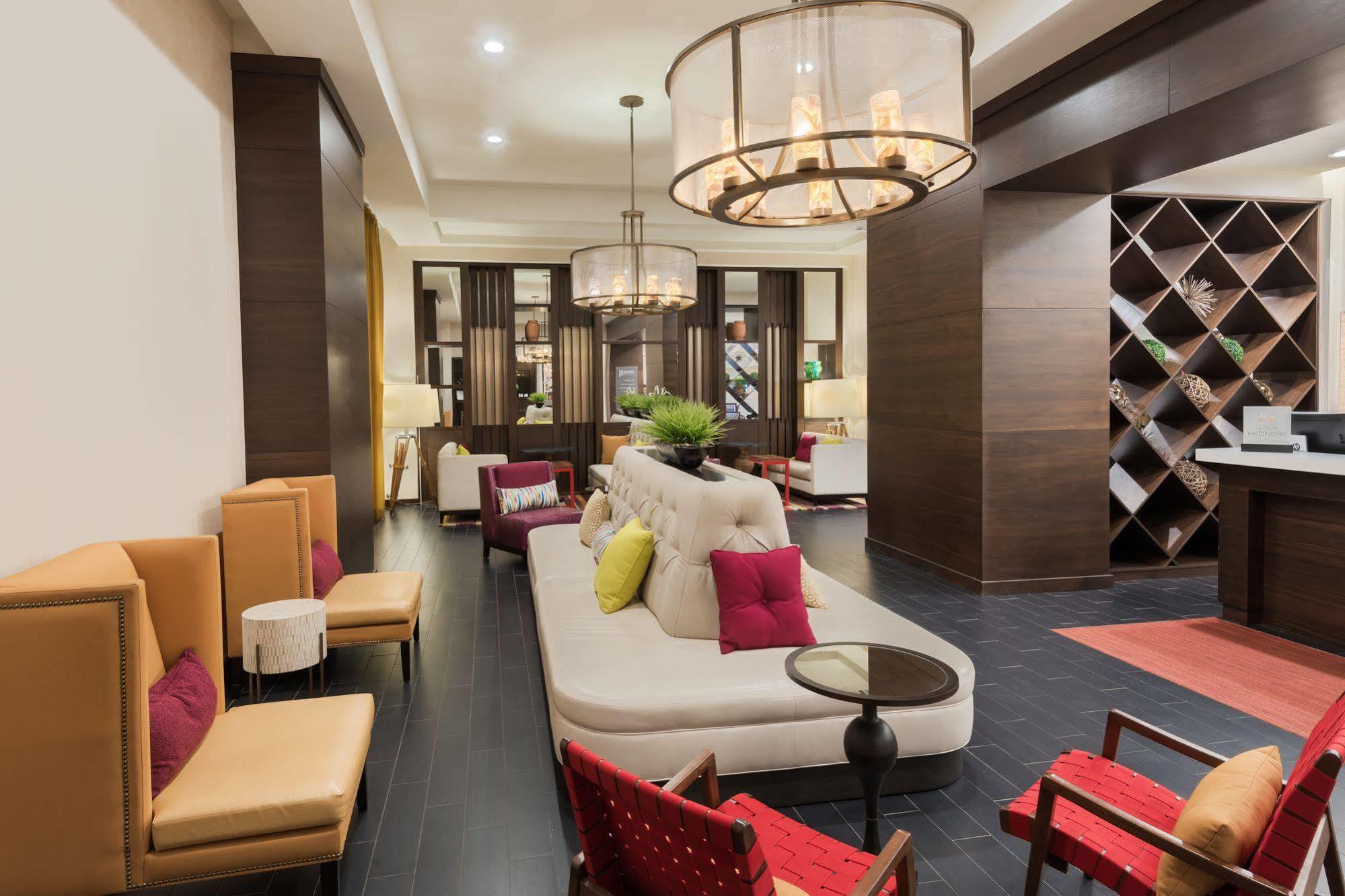 โฮม 2 สวีท บาย ฮิลตัน แอตแลนตา ดาวน์ทาวน์ Hotel ภายนอก รูปภาพ